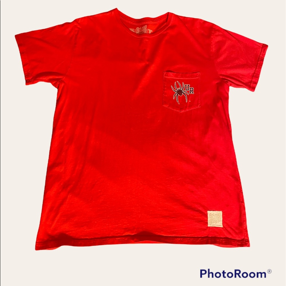 University of Richmond Spiders Pocket t-shirt